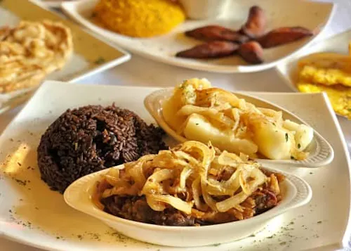 Las Palmas Cuban Restaurant