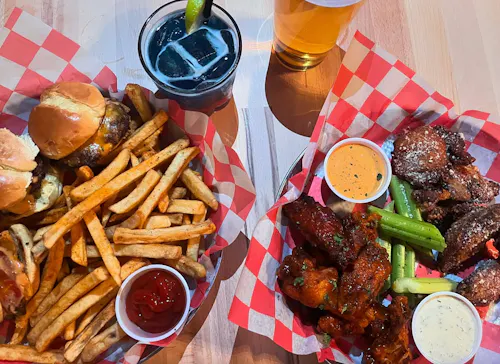 Grand Central Restaurant, Bar & Sportsbook