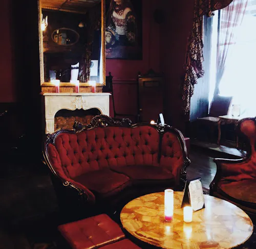 The Auction House