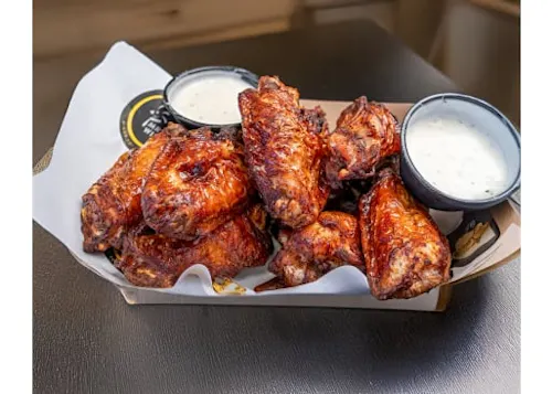 Mr. Wingz