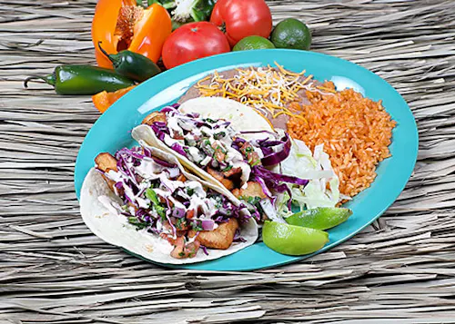 El Molcajete Mexican Restaurant & Bar