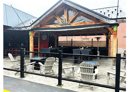 Pierce Ave Bar & Grill