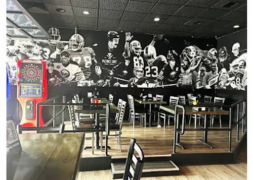 Pierce Ave Bar & Grill