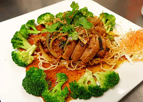 Bahn Thai