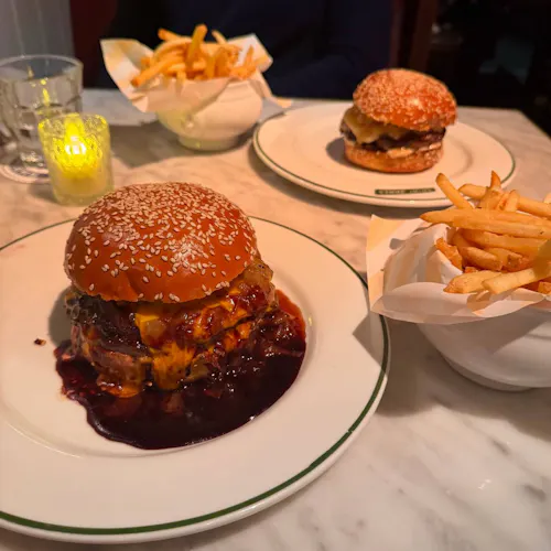 Saint James French Diner