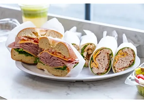 Photo 1 of 4: BAGEL BOX