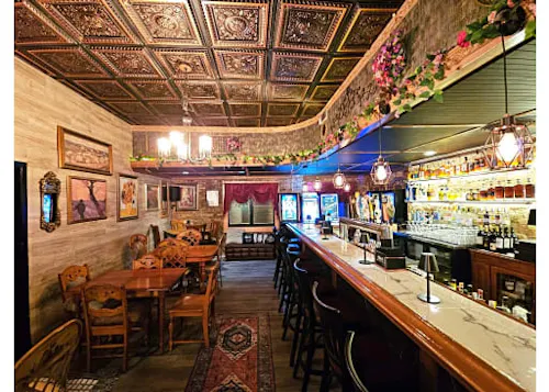 The Plush Horse Bourbon and Martini Lounge