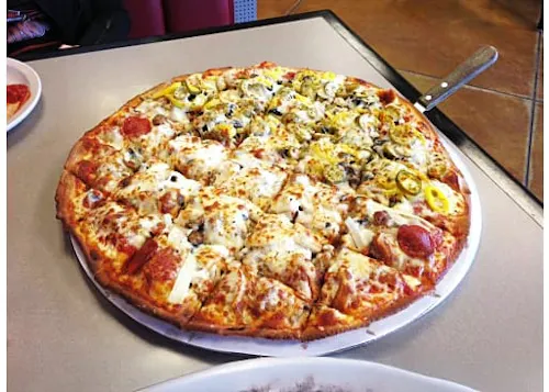 South of Chicago Pizza & Beef