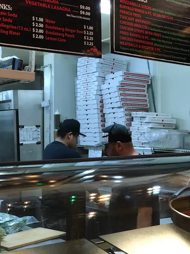 Basil Pizzeria - Oakland