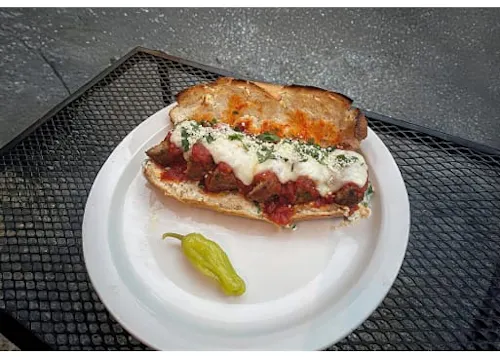Saucey's Pizza
