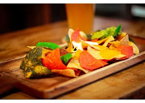 Snake Pit Alehouse Whiskey Bar & Kitchen