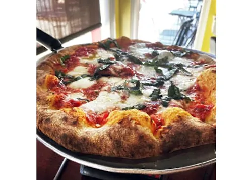 The Dons' WoodFired Pizza