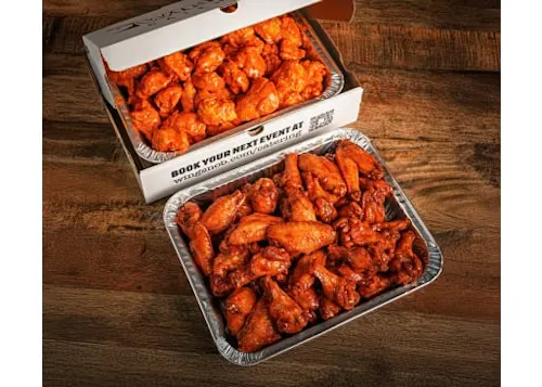 Photo 1 of 4: Wing Snob