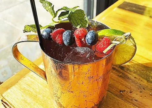 Molasses Smokehouse and Bar