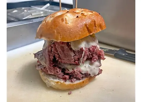 Deli Guyz