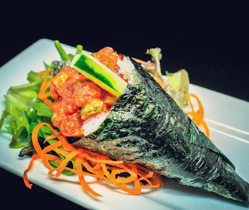Hot Tuna Sushi Bar & Grille