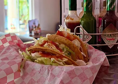 Mema's Alaskan Tacos