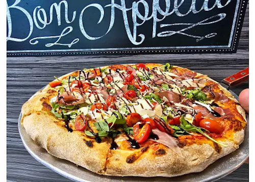 Photo 1 of 4: Napolitano Restaurant & Pizzeria