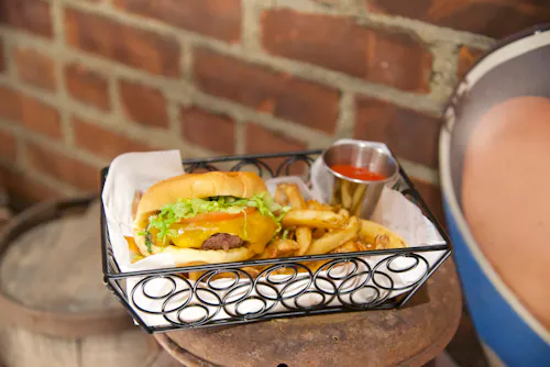 Farmtoburger