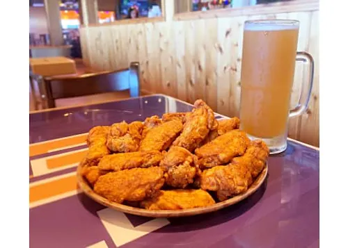 Hooters