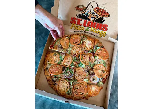 St Louis Pizza & Wings - Bayless