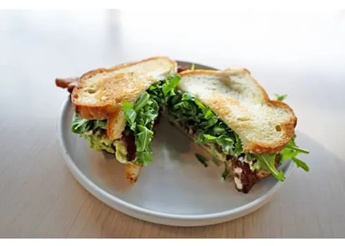 Casera Cafe & Bakery