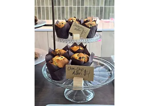 Casera Cafe & Bakery