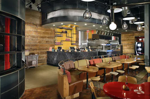 Nando's PERi-PERi - The Yards