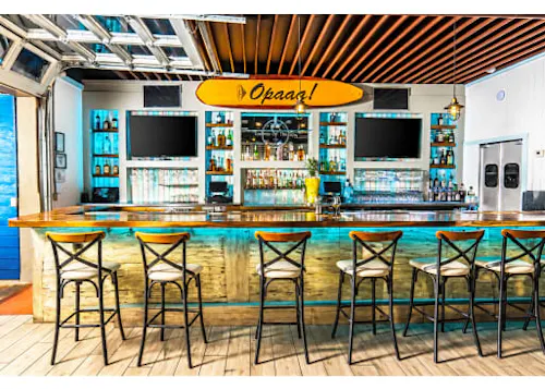 Taverna On The Bay
