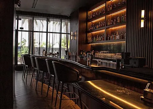 Photo 1 of 4: El Vecino Cigar Lounge