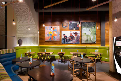 Nando's PERi-PERi - Woodley Park