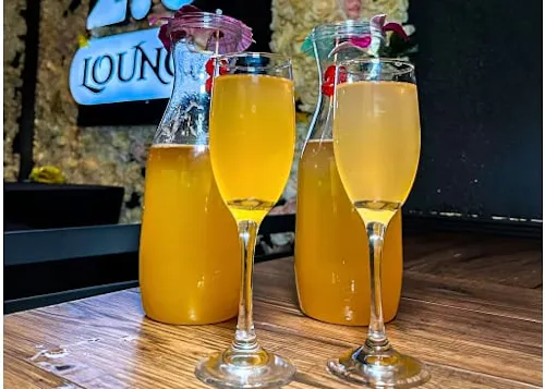 12.6 Lounge
