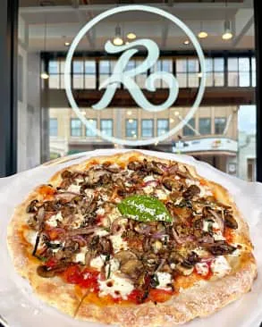 Rodrigo's Craft Pizza