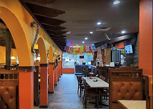 Dos Hermanos Mexican Grill & Bar