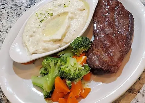 Hillery Street Restaurant & Grill