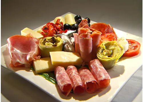 Avanti's Restaurant & Caterers of Distinction