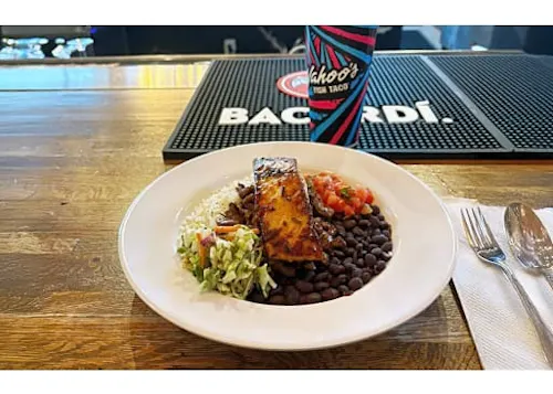 Wahoo's Fish Taco Lake Travis