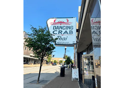 Photo 1 of 4: Dancing Crab Thai