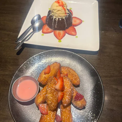 Moon Thai & Japanese