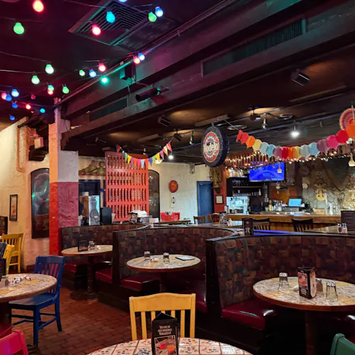 Photo 1 of 4: Su Casa Mexican Restaurant