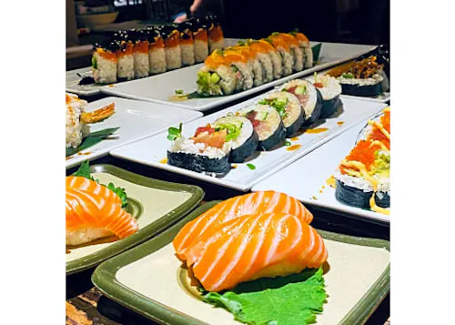 Flying Sumo Sushi Bar & Grill