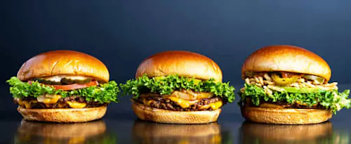 Photo 1 of 4: UNiQ Burger