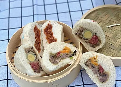 Papa Banh Bao