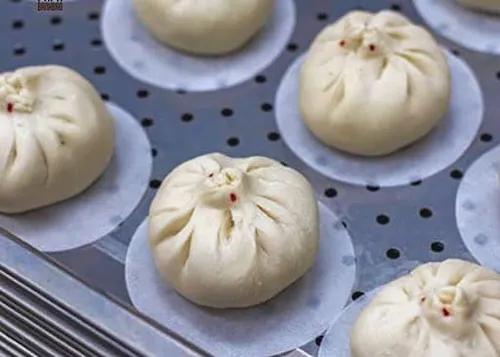 Papa Banh Bao