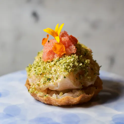 Photo 1 of 4: Mari