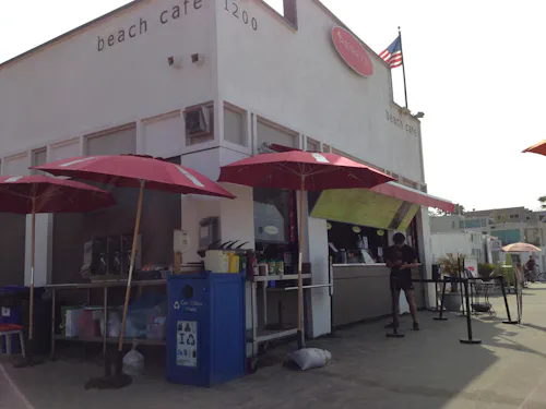 Perry's Cafe - Palisades
