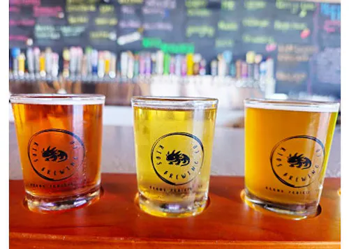 Photo 1 of 4: Rios Brewing Co.