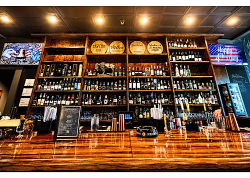 Iron Oak Cigar Lounge