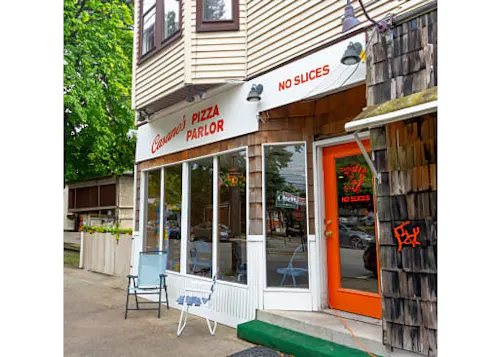 Casano's PIzza Parlor