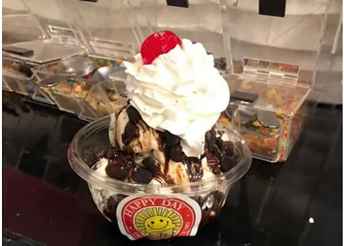 Happy Day Dessert Factory